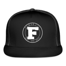 Load image into Gallery viewer, Fumar Trucker Hat - black/black